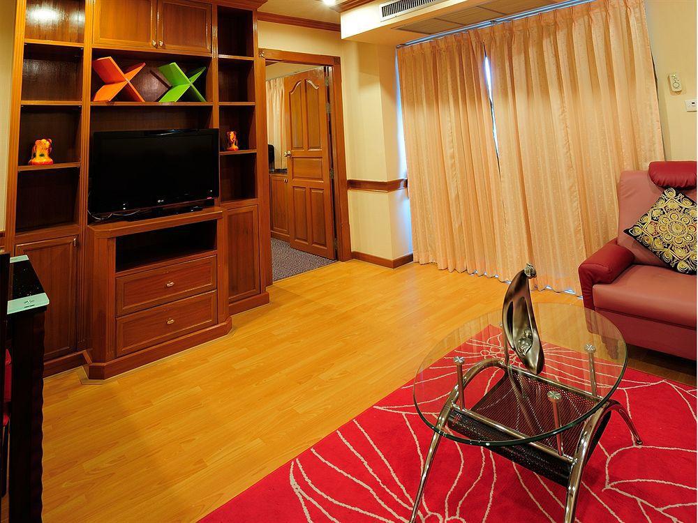 Oyo 796 Paradise Sukhumvit Hotel Bangkok Eksteriør bilde