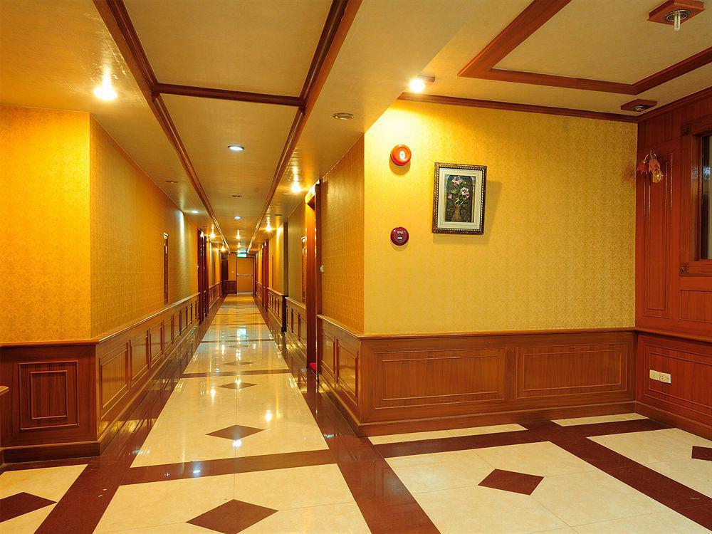 Oyo 796 Paradise Sukhumvit Hotel Bangkok Eksteriør bilde