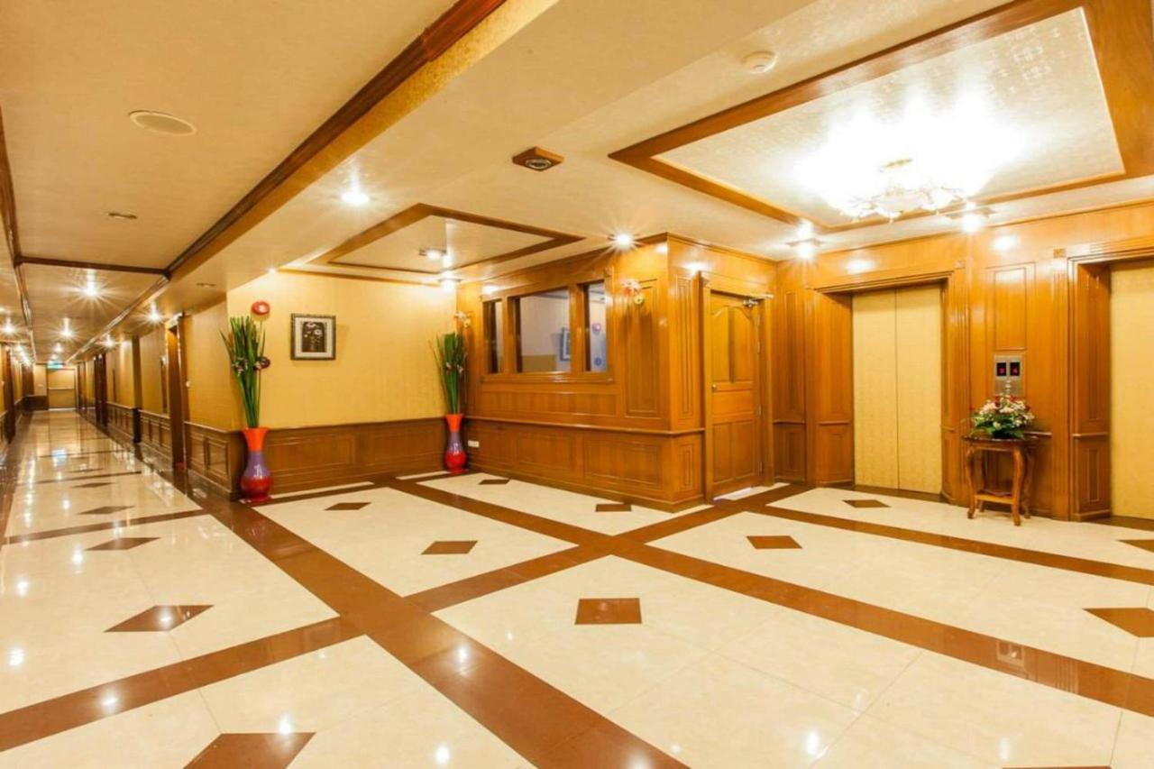 Oyo 796 Paradise Sukhumvit Hotel Bangkok Eksteriør bilde